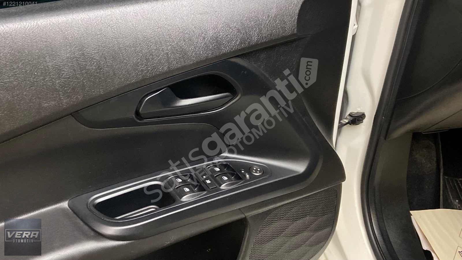 VERA OTOMOTİV'den 2022 EGEA 1.4 EASY PLUS DEĞİŞENSİZ TRAMERSİZ