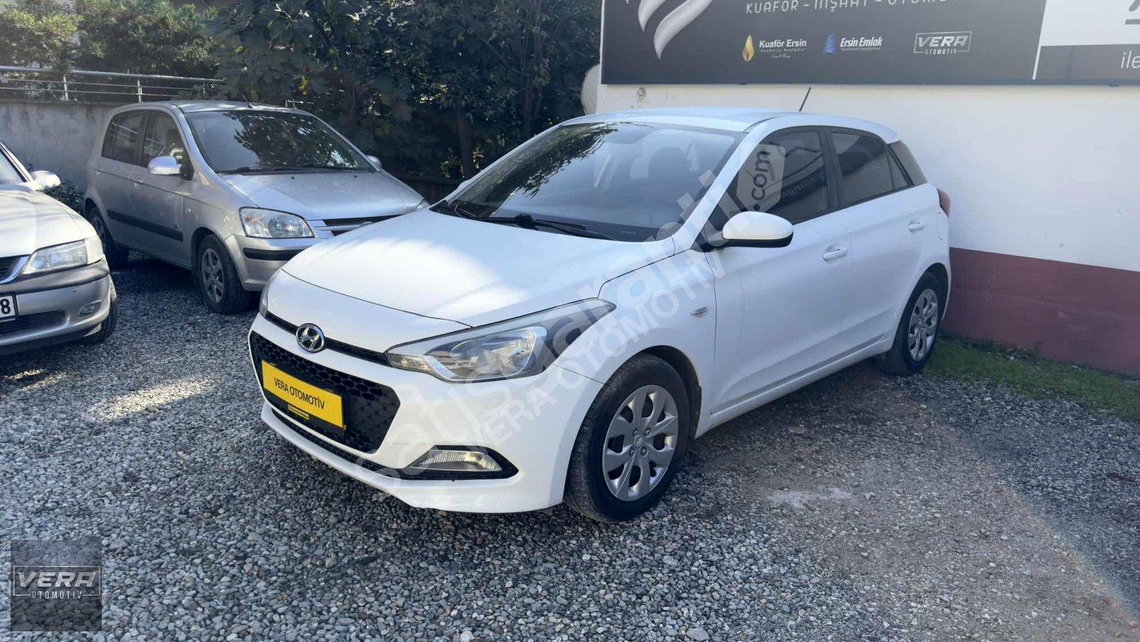 VERA OTOMOTİV'den 2016 MODEL HYUNDAİ İ20 DİZEL DEĞİŞENSİZ