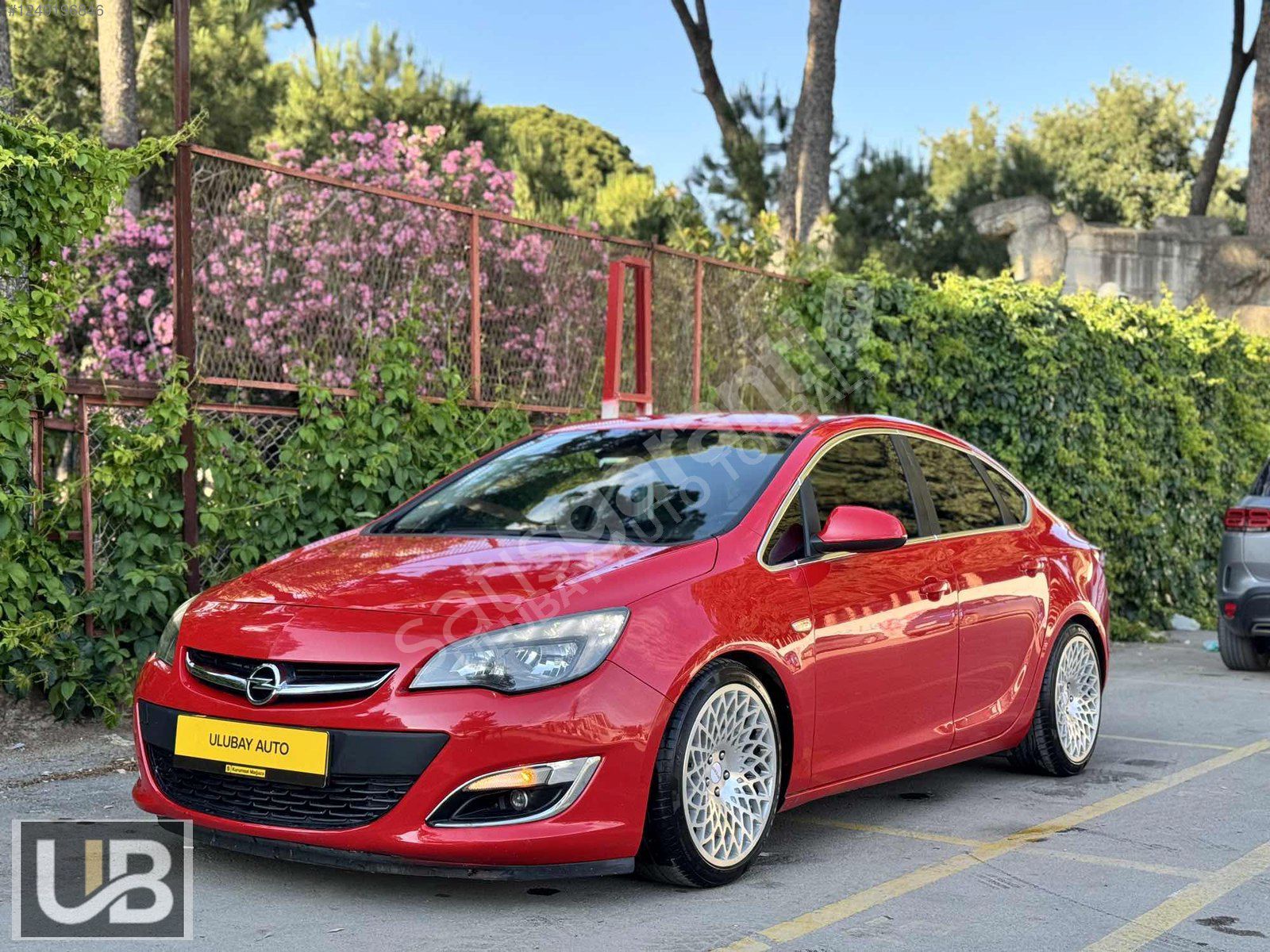 2014 ÇIKIŞLI 1.3 SPORT HATASIZ KIRMIZI EMSALSİZ