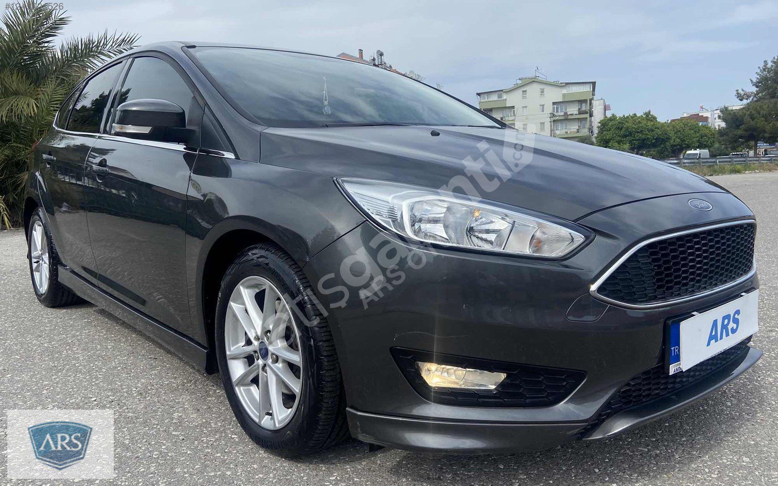2017 Ford Focus HB 1.6 Benzin - Kredi Kartına 12 Ay Taksitle