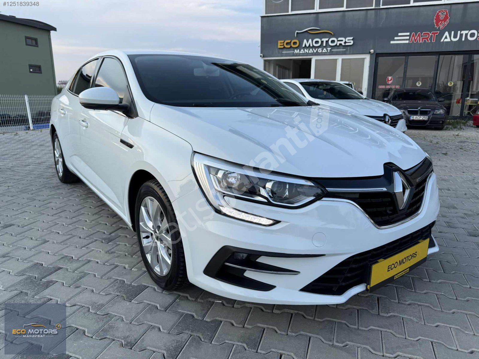 RENAULT MEGANE1.5 BLUEDCİ EDC TOUCH 115HP NOKTA HATASIZ BOYASIZ