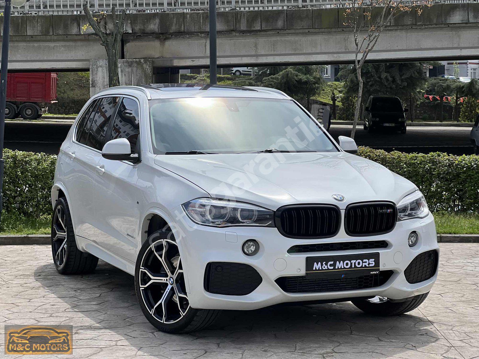 M&C MOTORS'DAN 2015 BMW X5 25d M SPORT/HAYALET/VAKUM/ELEK BAGAJ