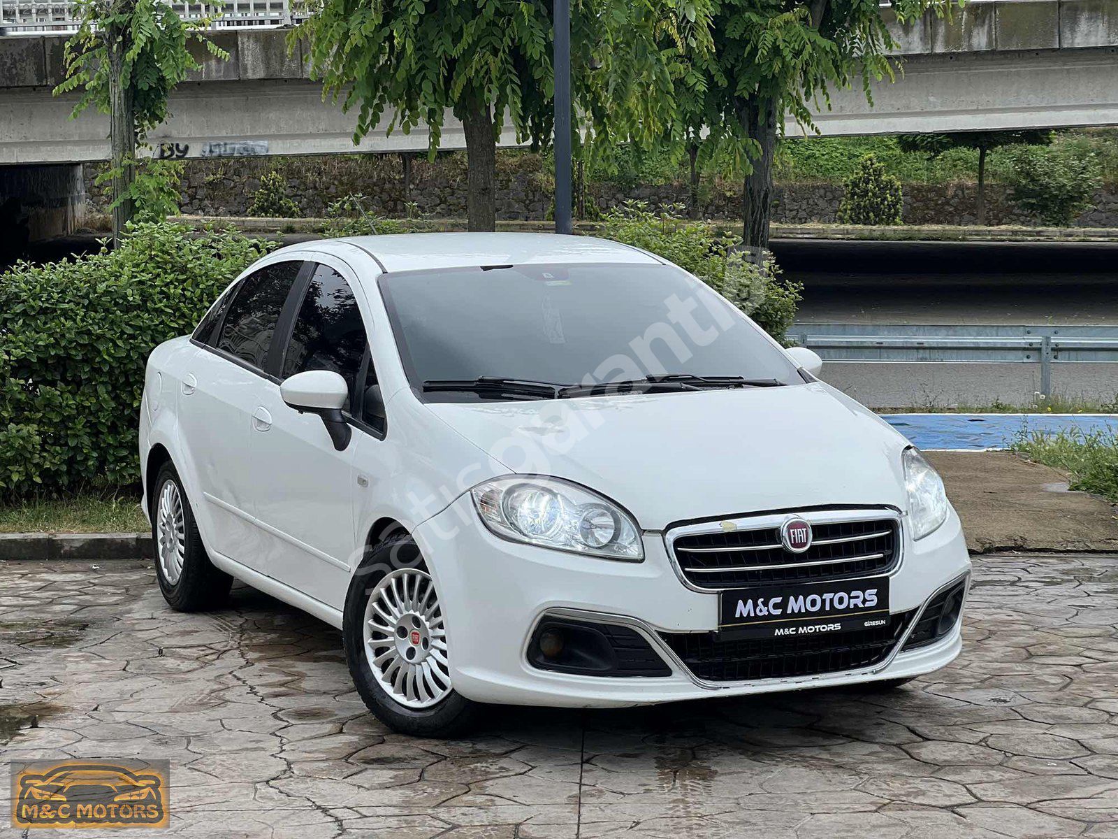 M&C MOTORS'TAN 2015 FİAT LİNEA 1.3 MJET/ACTİVE PLUS/KLİMA