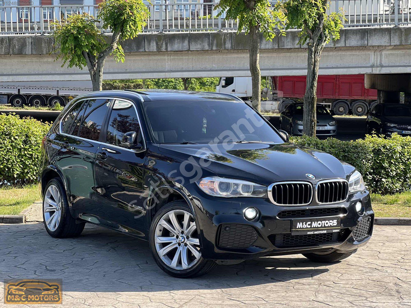 M&C MOTORS'TAN 2014 BMW X5 25D XDRİVE HATASIZ/RECARO/HAYALET