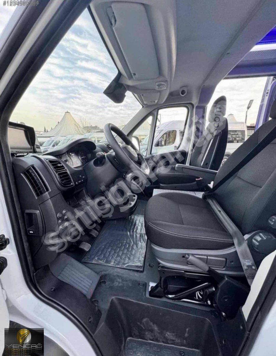 2025 FİAT DUCATO 16+1 OKUL Tamamına Kredi .