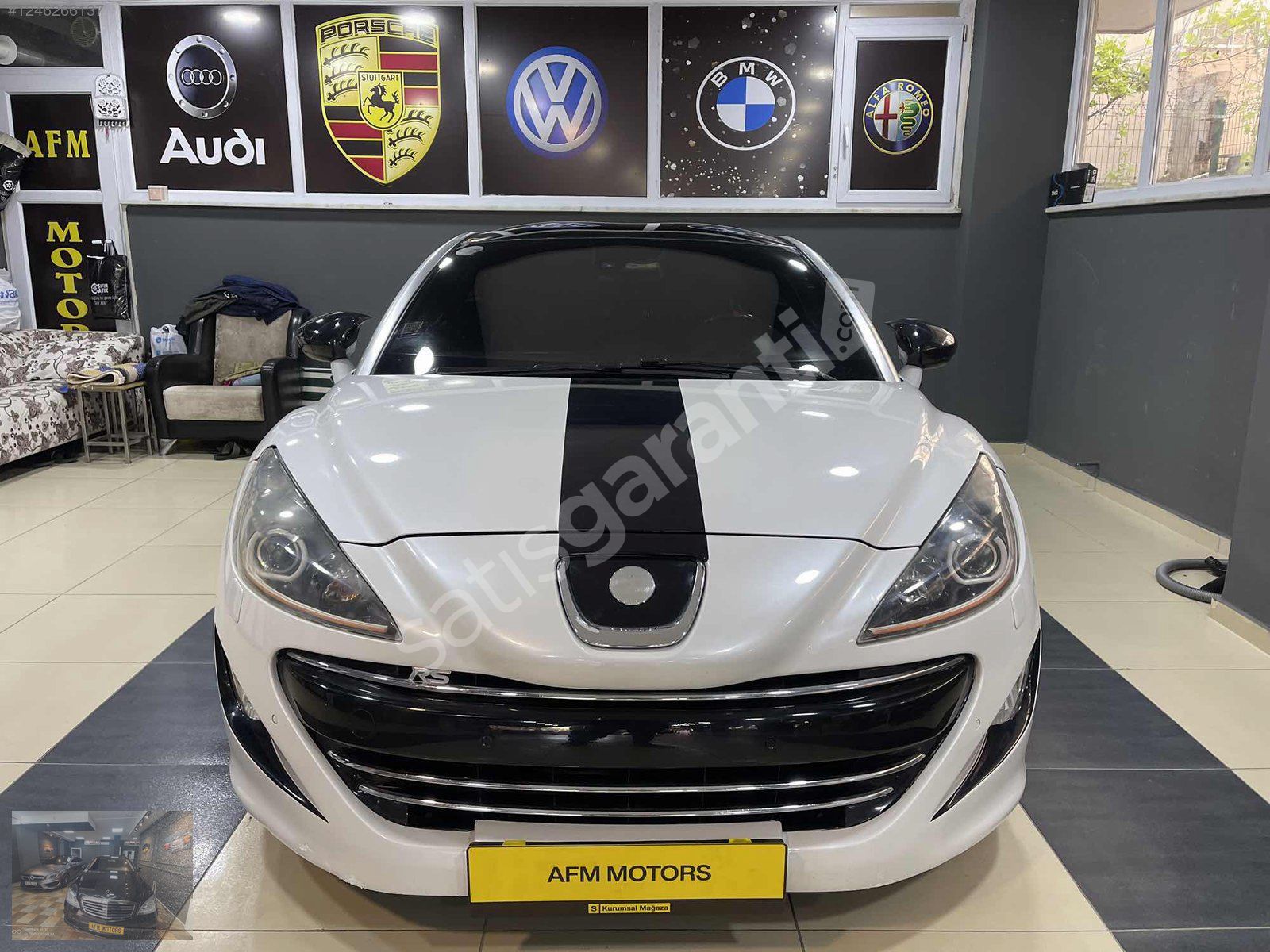 AĞIR HASARLI 2011 RCZ 1.6 THP YEARLİNG OTM. VİTES 135000 KMDE