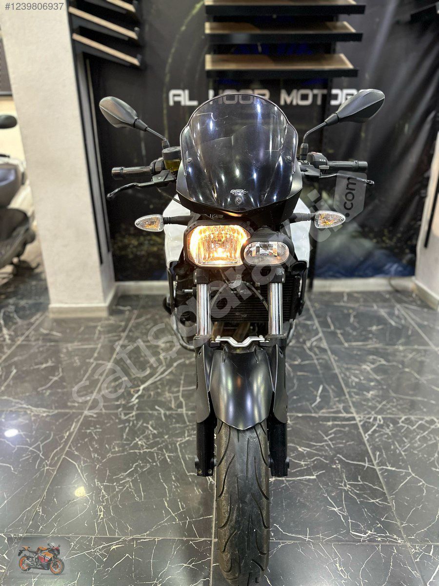 ALNOOR MOTORSDAN TEMİZ BMW F800R