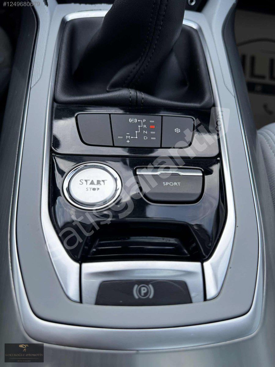 KOKUROĞLU OTOMOTİVDEN CAM TAVANLI OTOMATİK ÖZEL RENK 308
