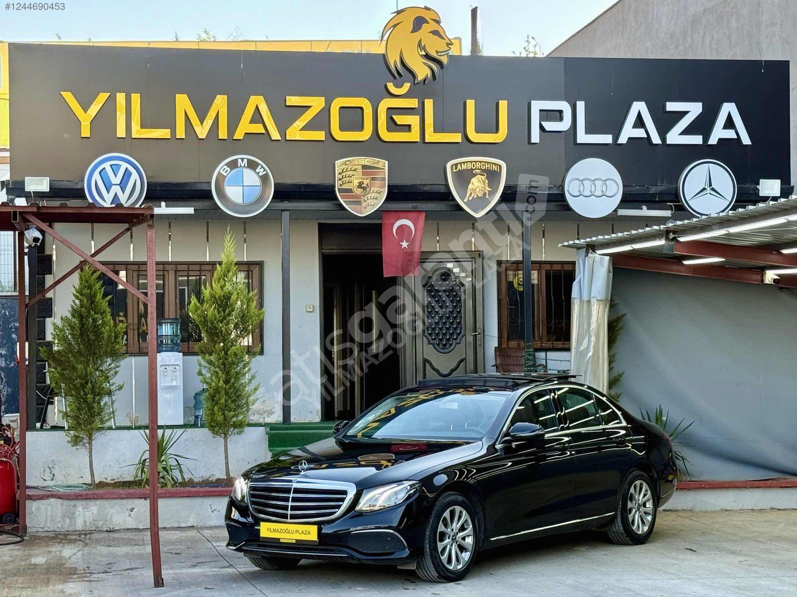 YILMAZOĞLU'DAN 2020 MERCEDES E200D EXCLUSİVE TABA HATASIZ