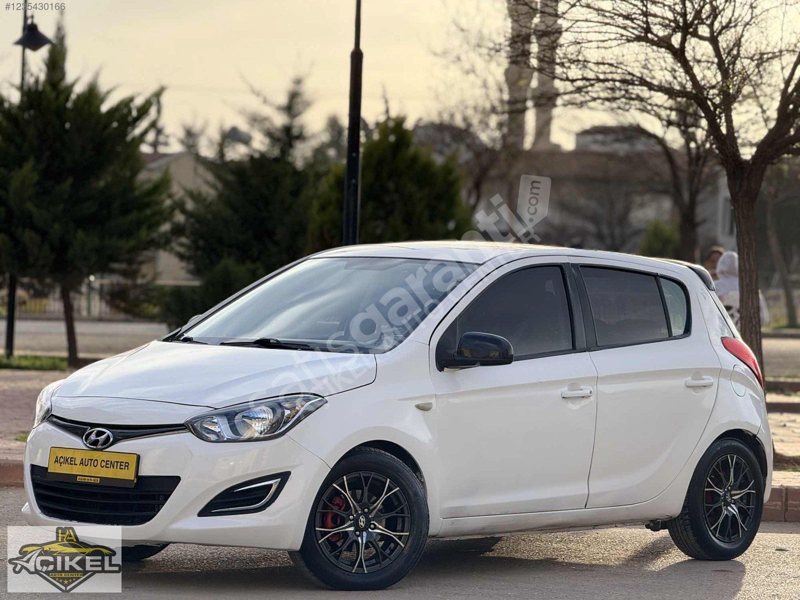AÇIKEL AUTO CENTER-260.000KM-TRAMERSİZ-HYUNDAİ-İ20