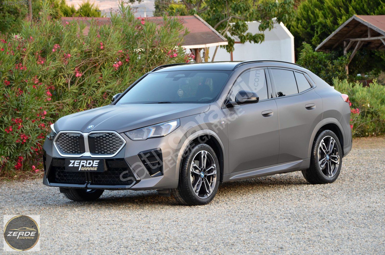Zerde Garage 2024 BMW iX2 M_Sport eDrive20 17.000 Km Boyasız