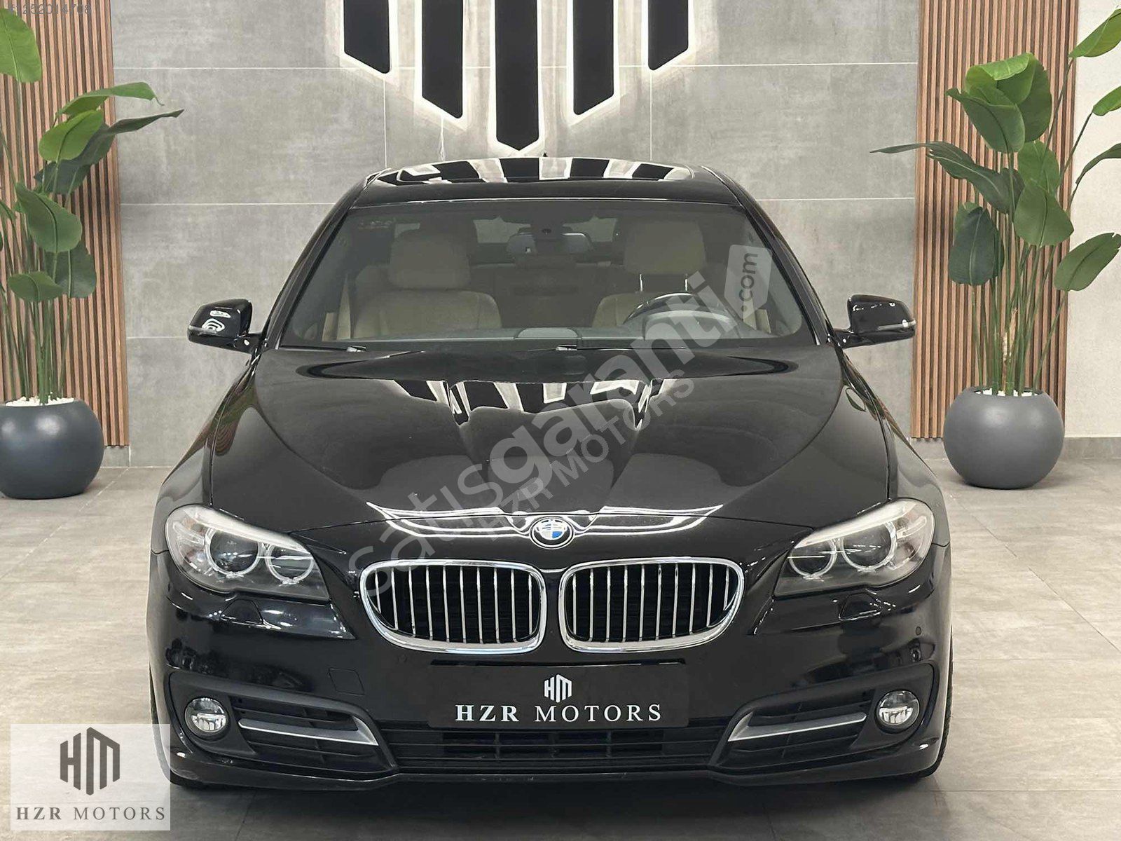 HZR MOTORS 2016 HATASIZ BMW 520 İ EXECUTİVE VAKUM ISITMA SUNROOF