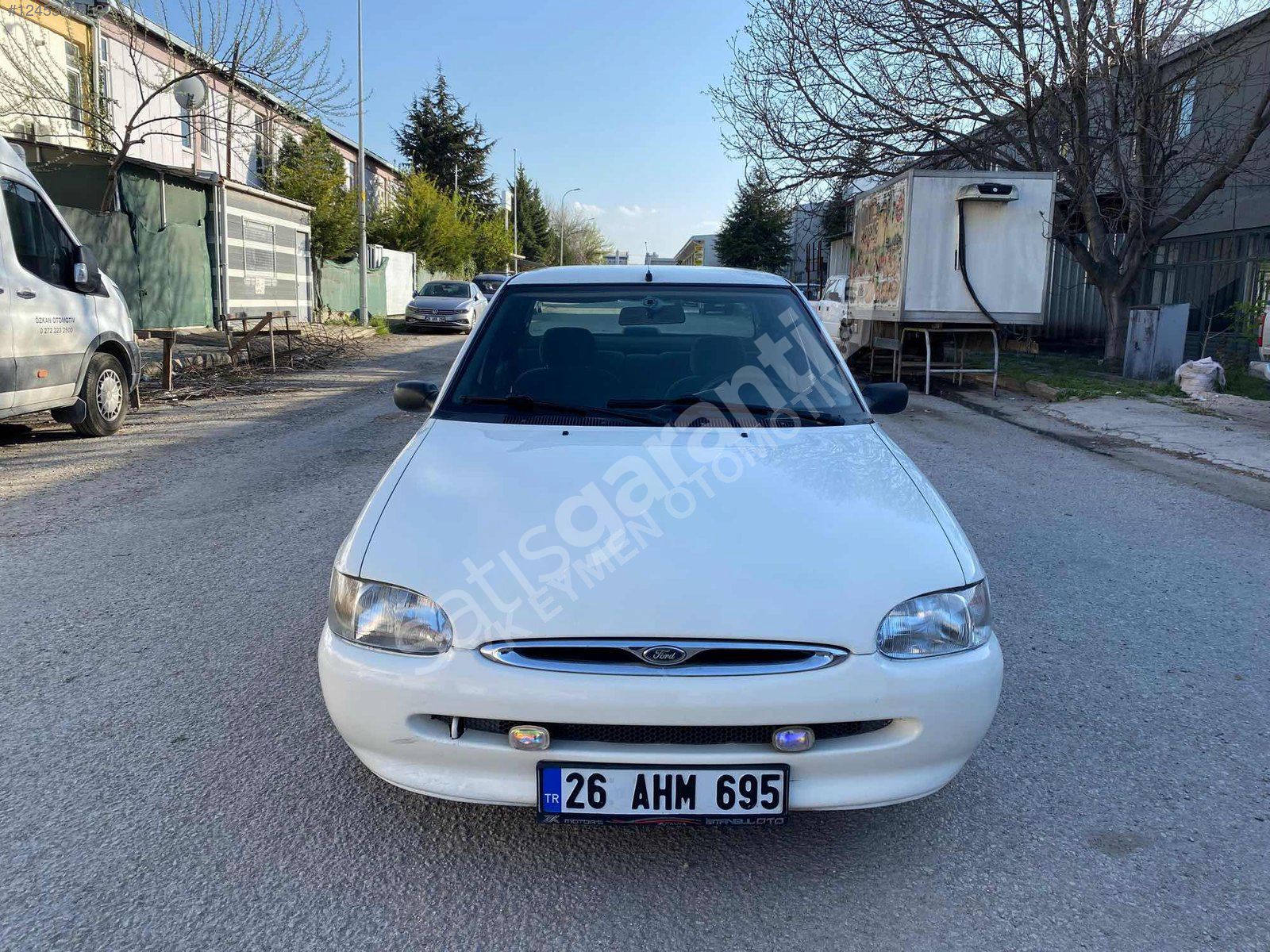 YK EYMEN'DEN FORD ESCORT 1,6 BENZİN LPĞ 185BİN KM DE EMSALSİZ
