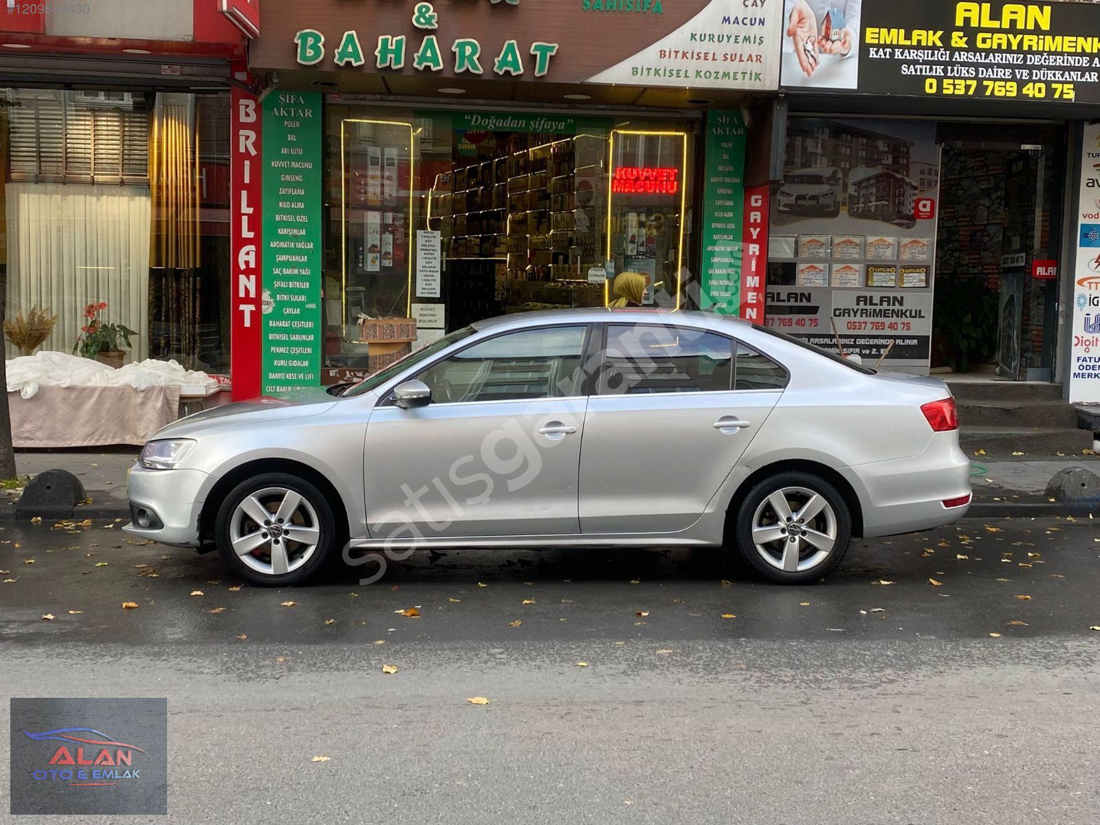 ALAN OTOMOTİV DEN 2012 MODEL COMFORTLİNE JETTA 1.6 TDI DSG