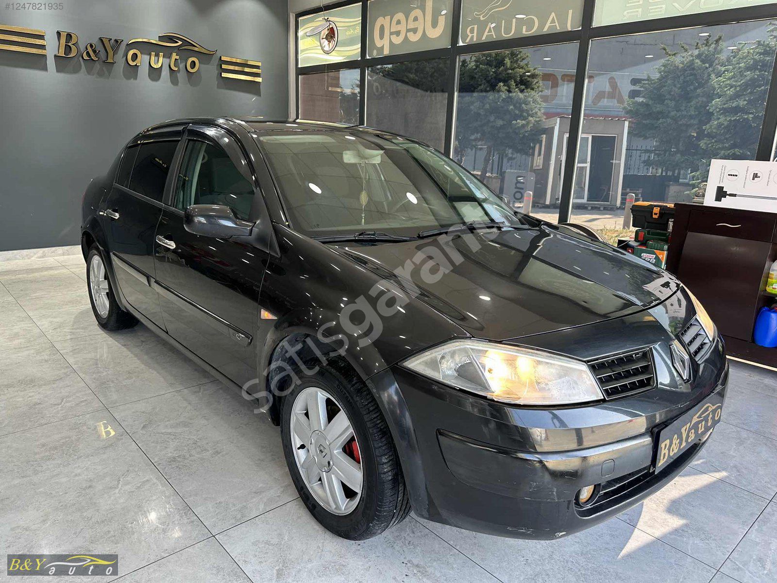 BY AUTO 2005 MEGANE 1.5 DCI KLİMALI DEGİŞENSİZ SORUNSUZ.