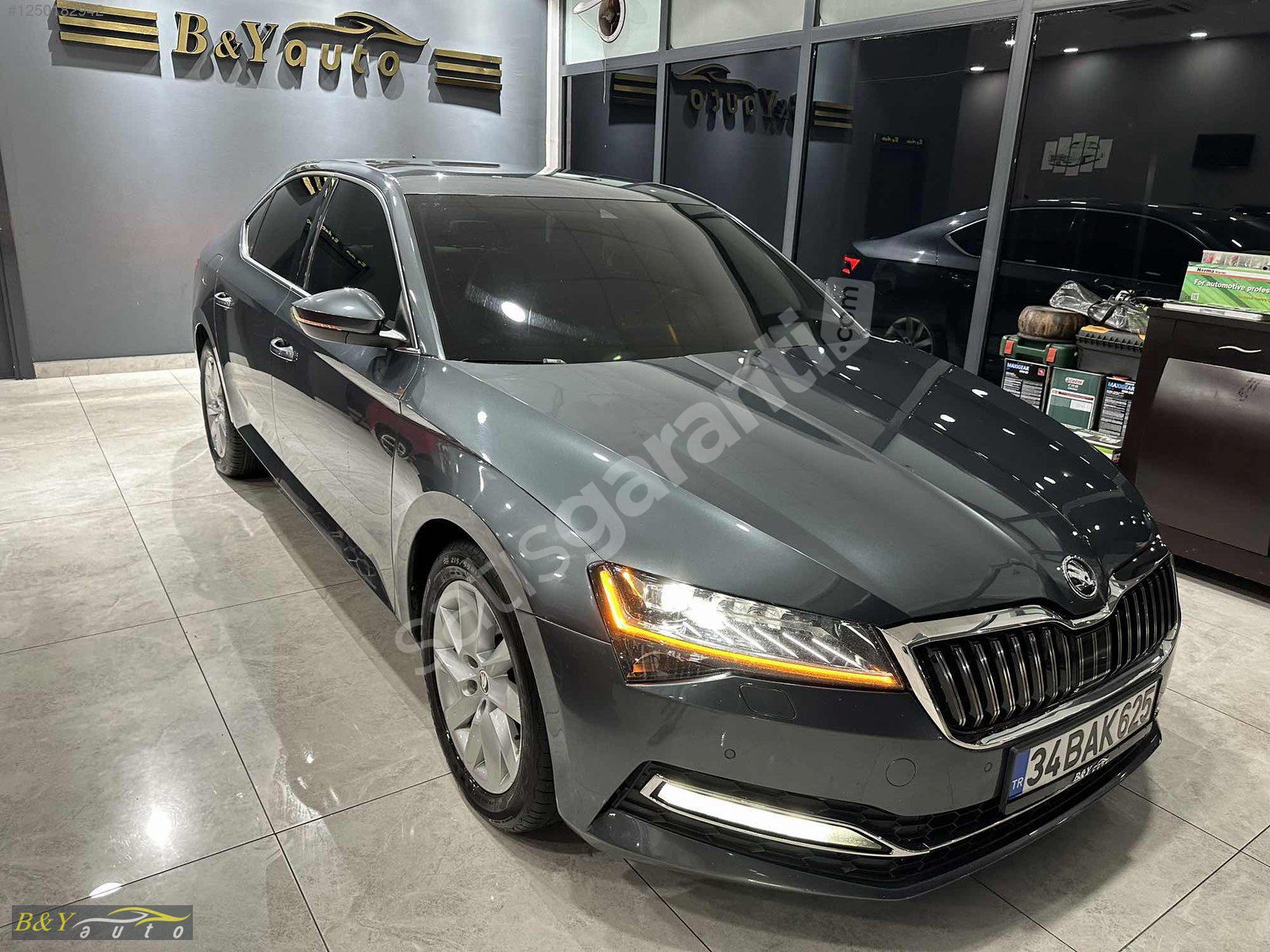 BY AUTO 2020 SUPERB 1.6 TDİ PREMIUM OTOMATİK TRAMERSİZ TEMİZ.
