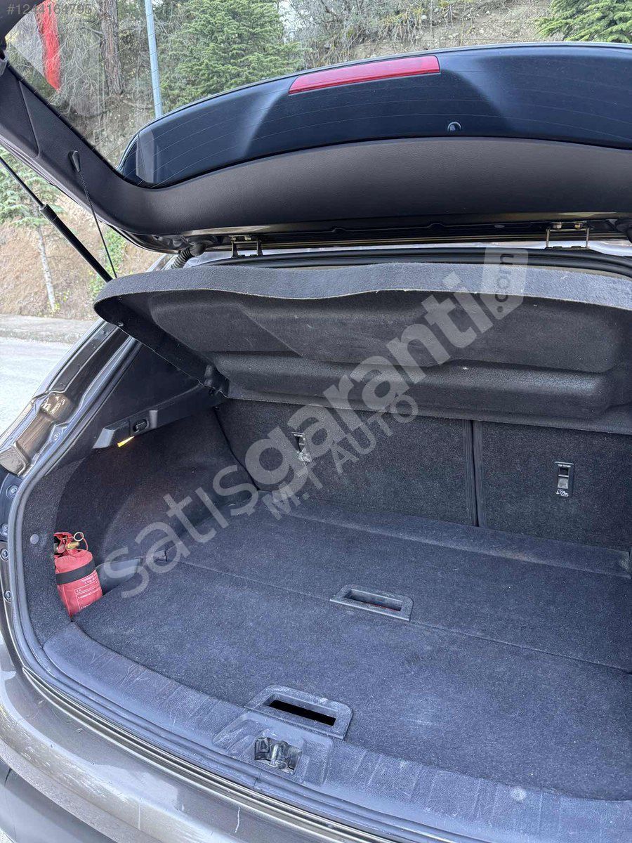 HATASIZ DEĞİŞENSIZ BOYASIZ TRAMERSİZ NISSAN QASHQAİ OTOMATİK