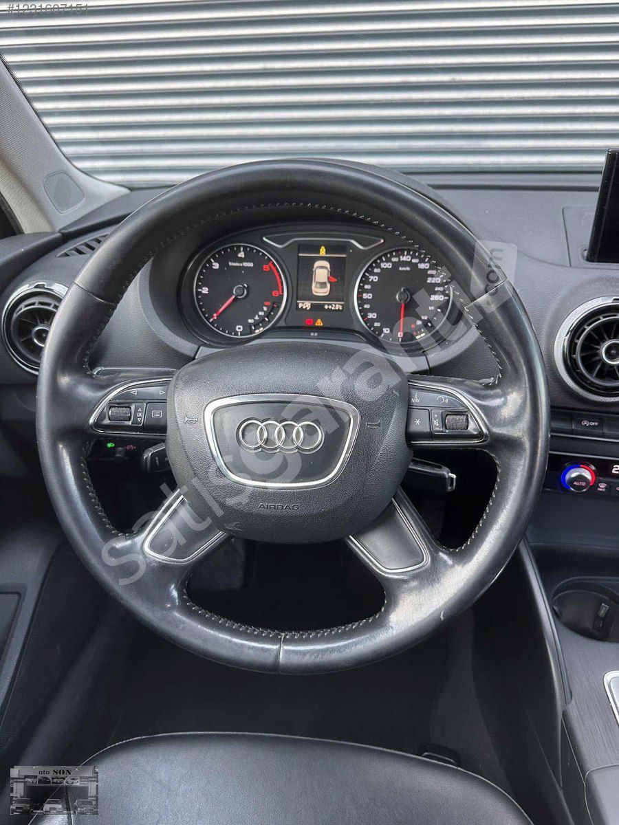 2013 AUDİ A3 BAKIMLI MASRAFSIZ 240 KM DE