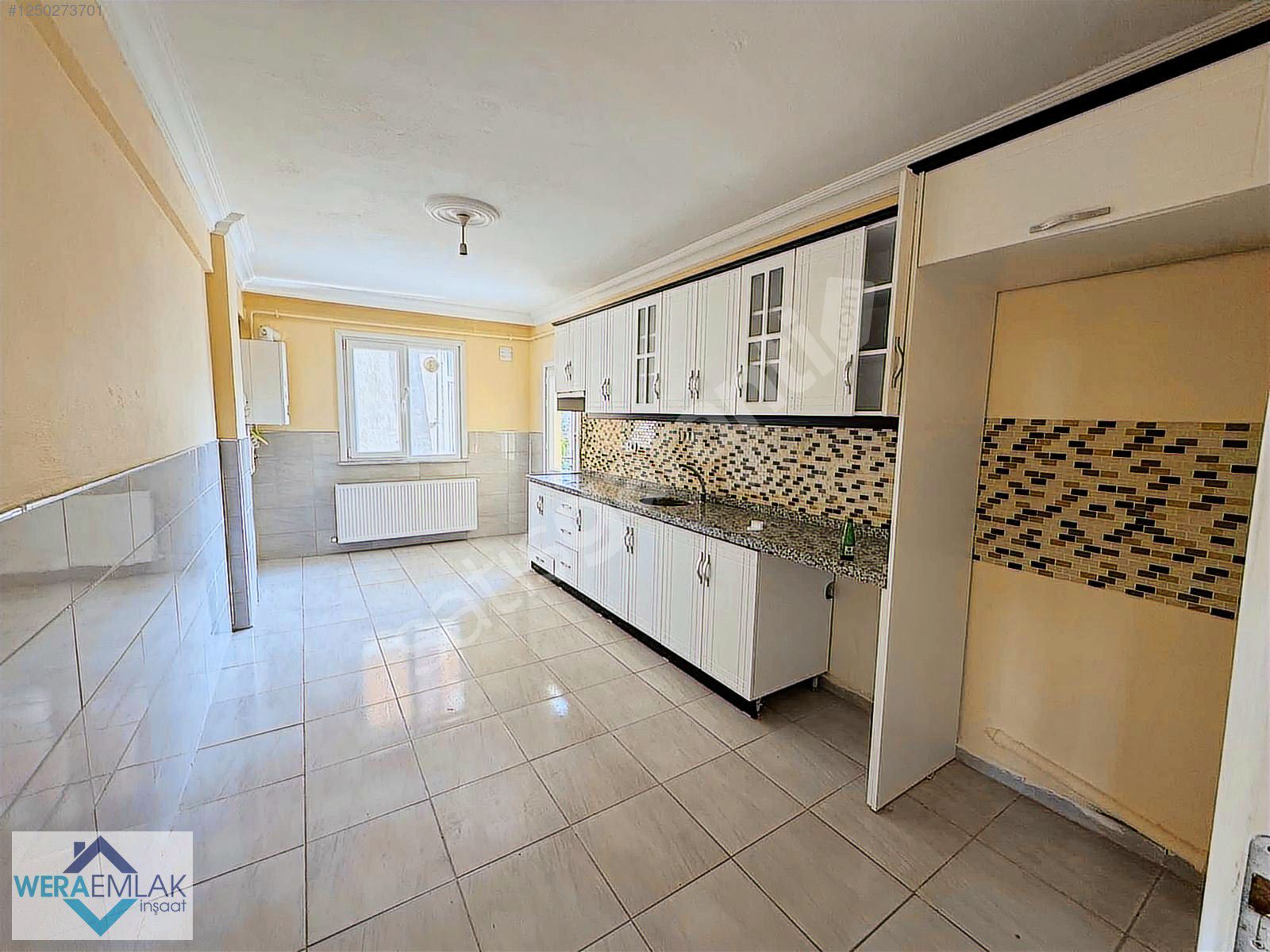 CAYIROVA ÖZGÜRLÜK MAH 3+1 ARAKAT 145 M2 KİRALIK DAİRE