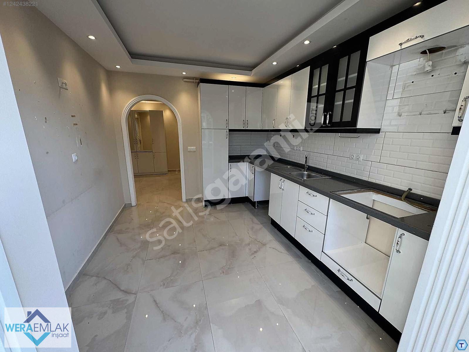 WERA'DAN ÇAYIROVA İNÖÜ MAH. DE KİRALIK ARA KAT 2+1 DAİRE