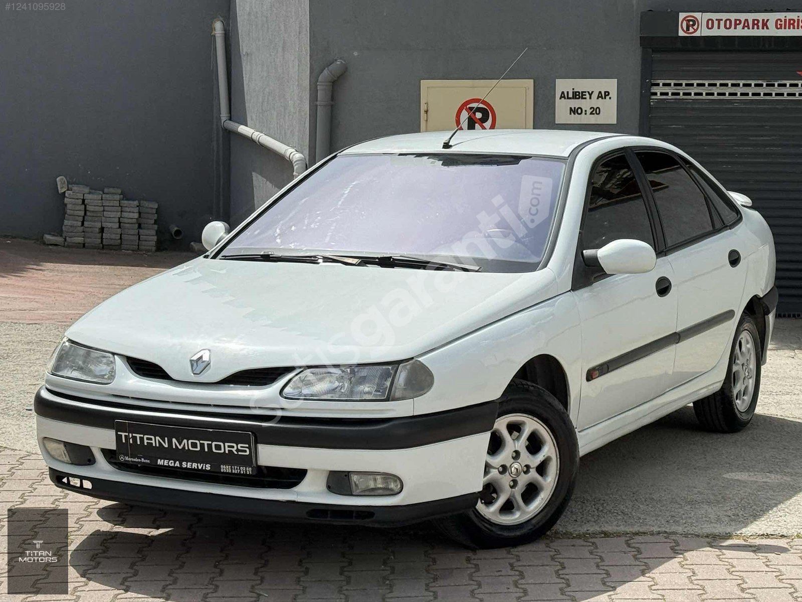 TİTAN MOTORS KONUŞAN PAKET 1997 LAGUNA 2.0 RXE 294 BİN KM LPGSİZ