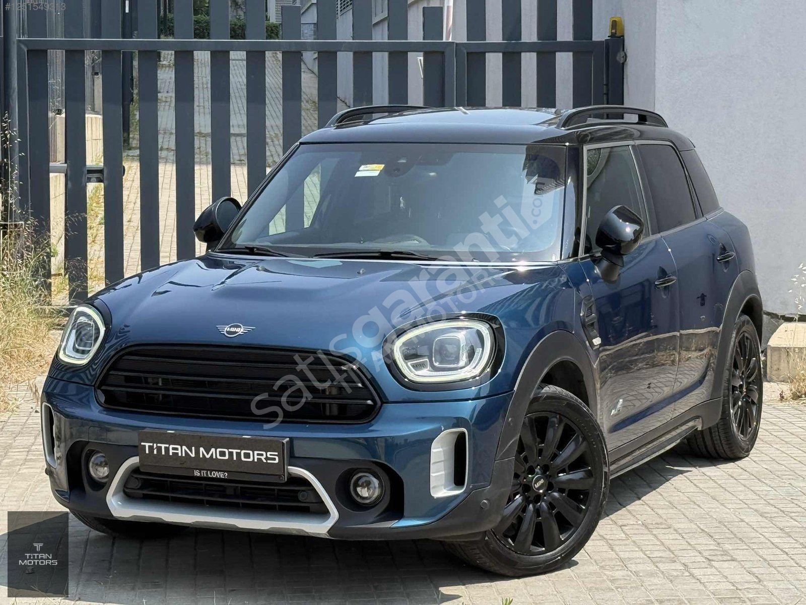 TİTAN MOTORS 45 BİN KM COUNTRYMAN İCONİC 2021 BOYASIZ HASAR KYTL