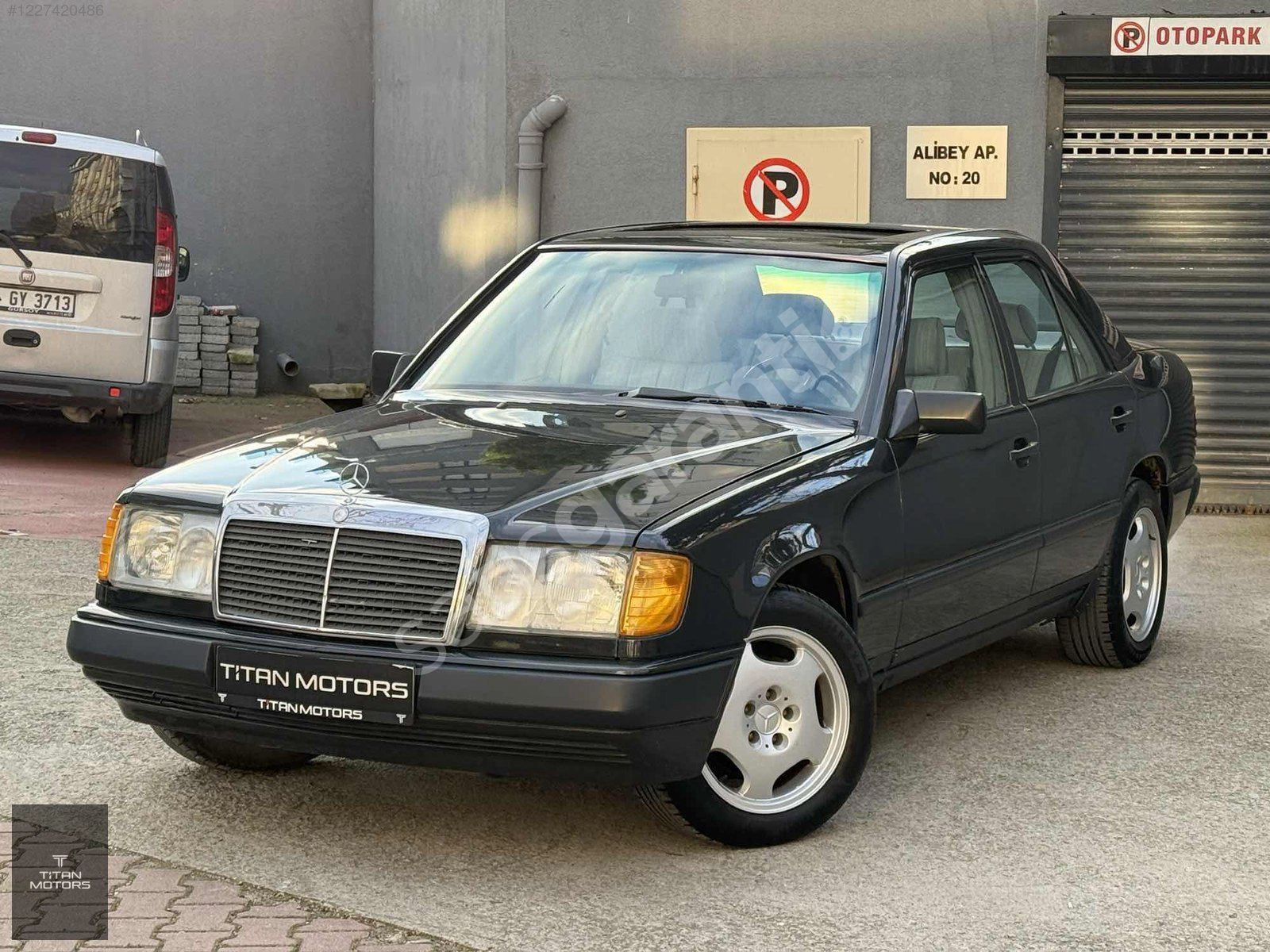 TİTAN MOTORS MÜKEMMEL KONDİSYON 260E 160HP KLİMA SUNROOF