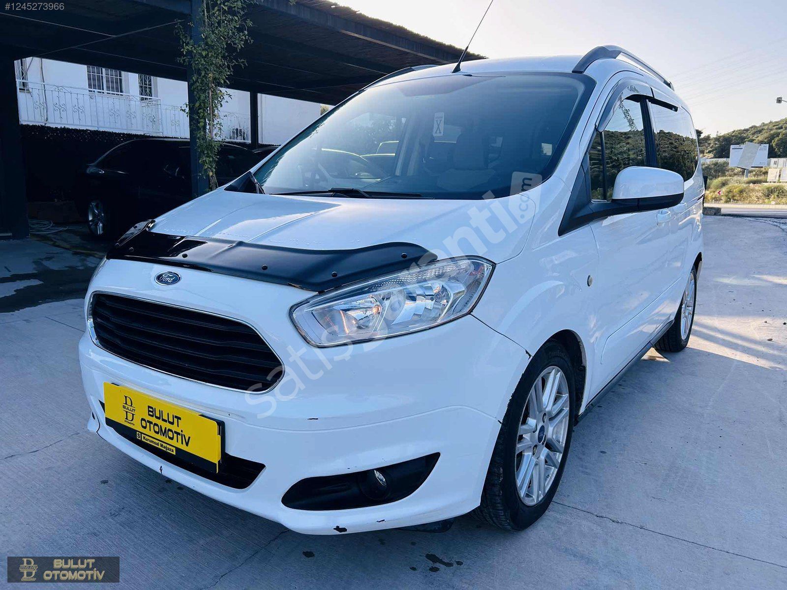 BULUT OTOMOTİV'DEN 2016 158.000KM FORD TOURNEO COURİER TİTANİUM