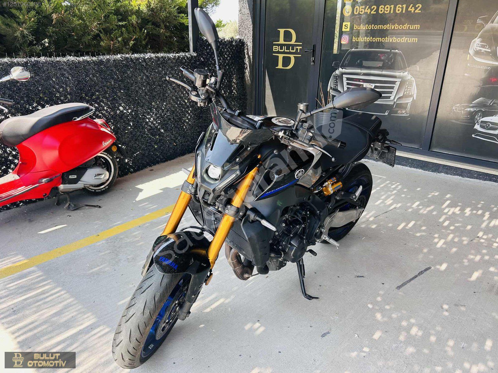 BULUT OTOMOTİV'DEN 2024 9000KM YAMAHA MT-09 SP GEN3
