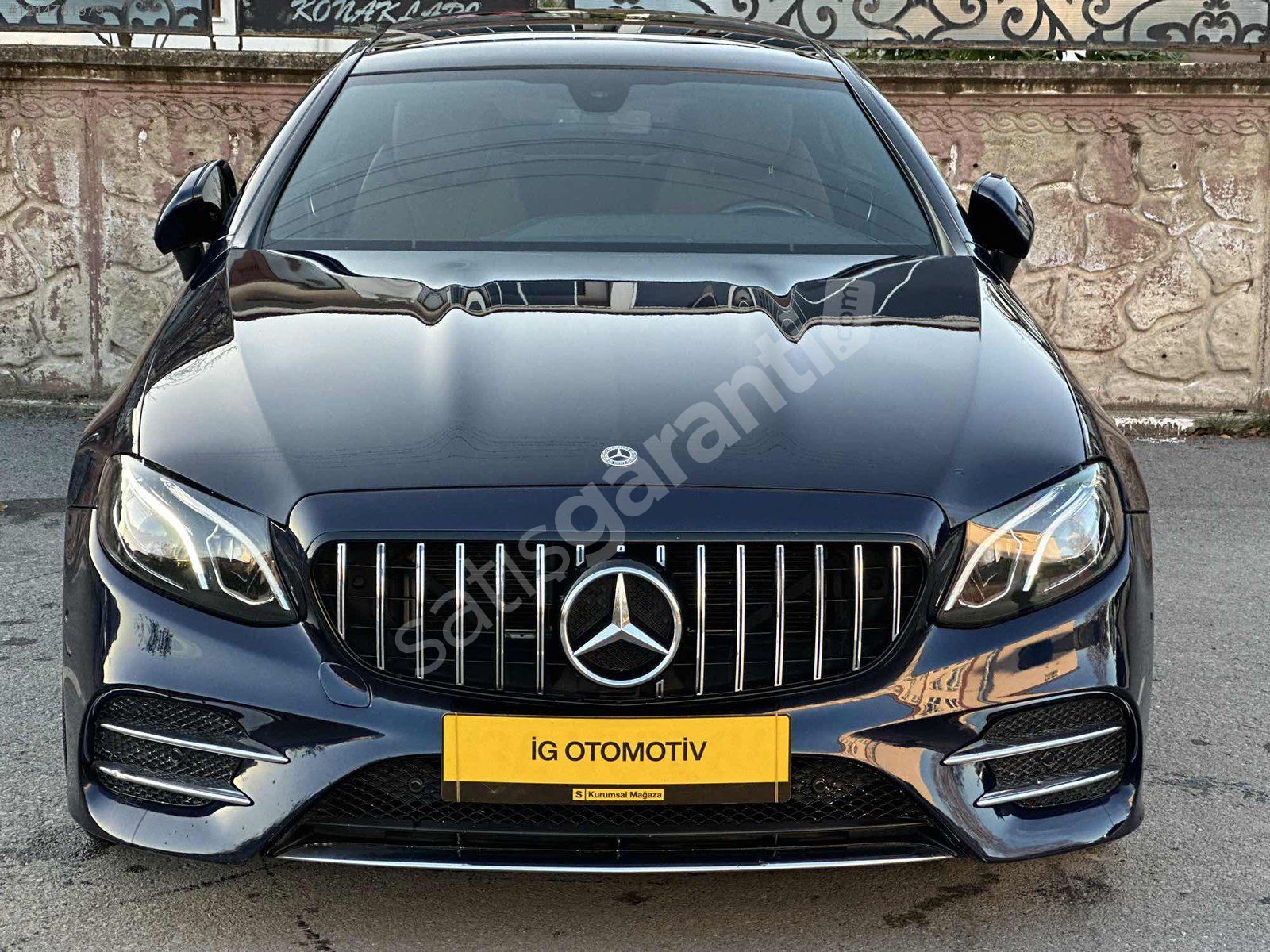 İG OTOMOTİV'DEN 2017 MODEL E300 AMG 136.000 KM DE