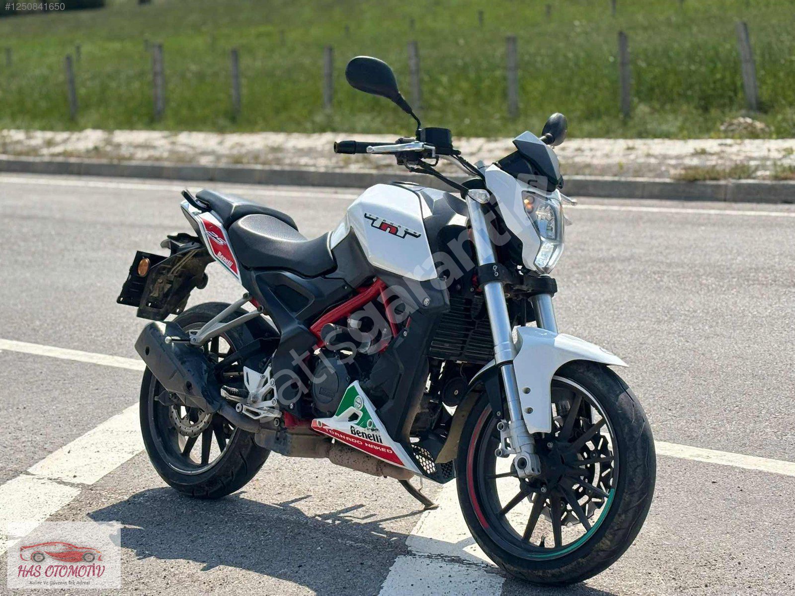2017 model benelli tnt 250 cc alt cc ve İpone telefon takaslı