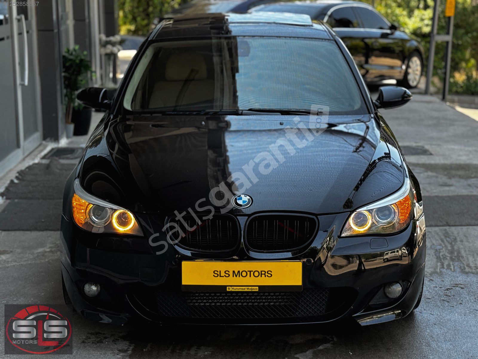 SLS- BMW 520D PREMİUM TEMİZ YENİ BAKIMLI M DİREKSİYON