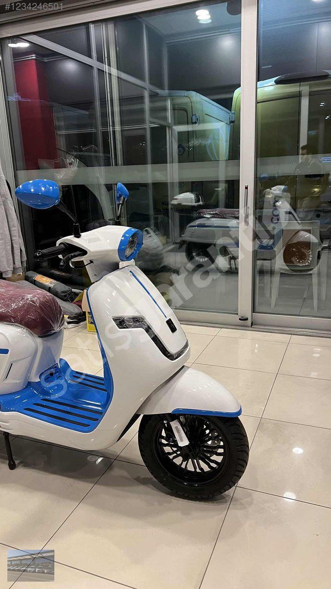 İSKİTLER OTO'dan SIFIR MOTORSİKLET FALCON MARTİNİ