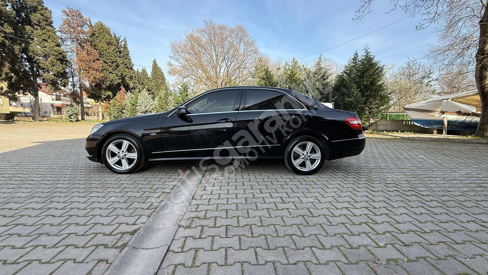 2011 MERCEDES E200 EMSALSİZ TEMİZLİKTE HATASIZ AYARINDA
