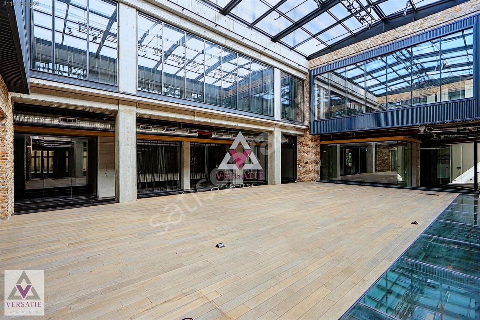 BARBAROS BUYUKHANLI'DA 6000m DEKORASYONLU PLAZA