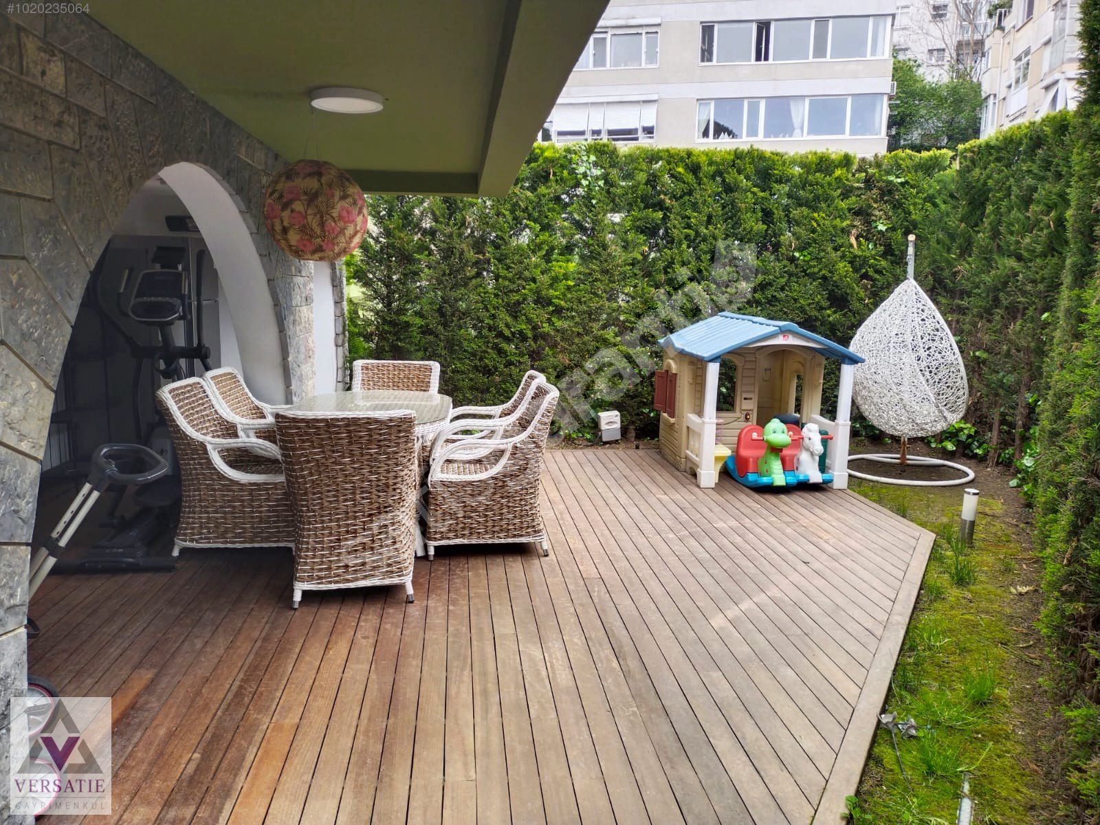 BEŞİKTAŞ BEBEK TÜZEL VİLLALARI FULL YAPILI BAHÇELİ 500m2 VİLLA