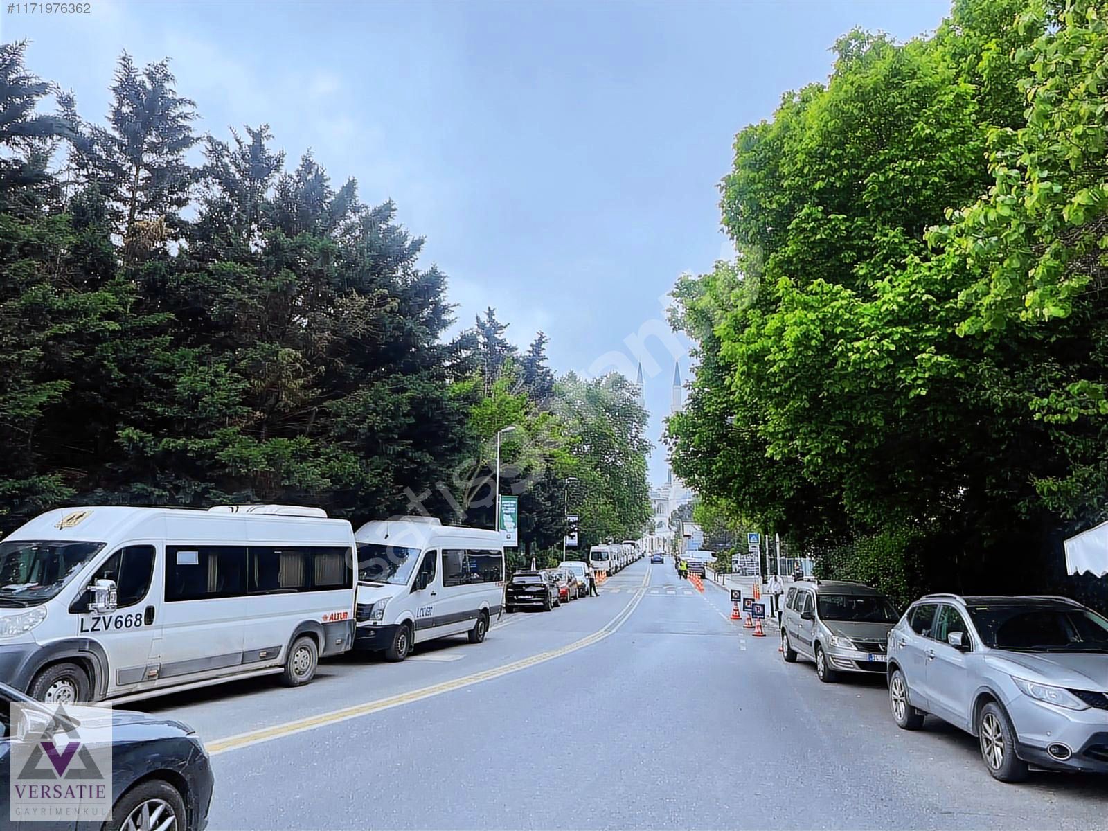 LEVENT'TE İŞYERİNE UYGUN SATILIK VİLLA