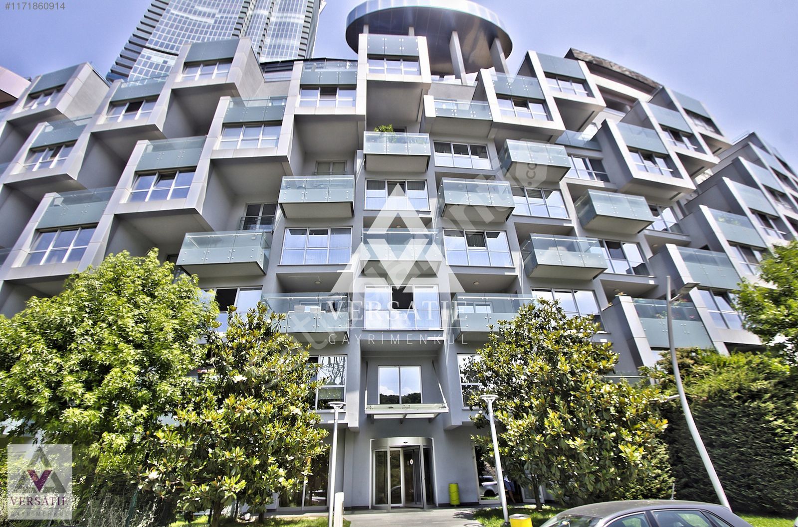 Maslak 1453 full eşyalı lüks bahçe kullanımlı FIRSAT