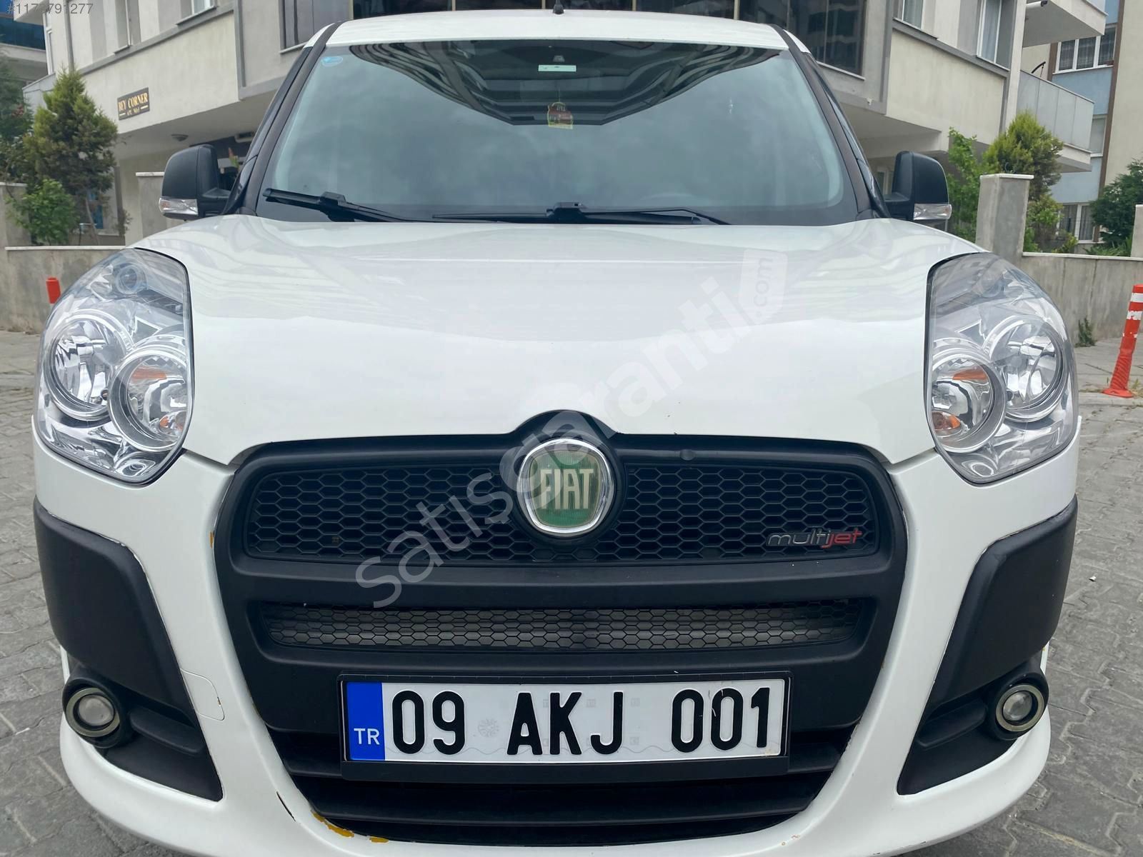 HUSUSİ OTOMOBİL RUHSATLI TEMİZ TAXİ ÇIKMASI 1.6 DİZEL 6 İLERİ