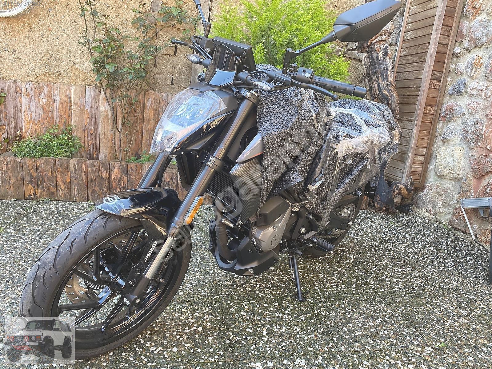 BY MOTORS dan CF MOTO NK 250
