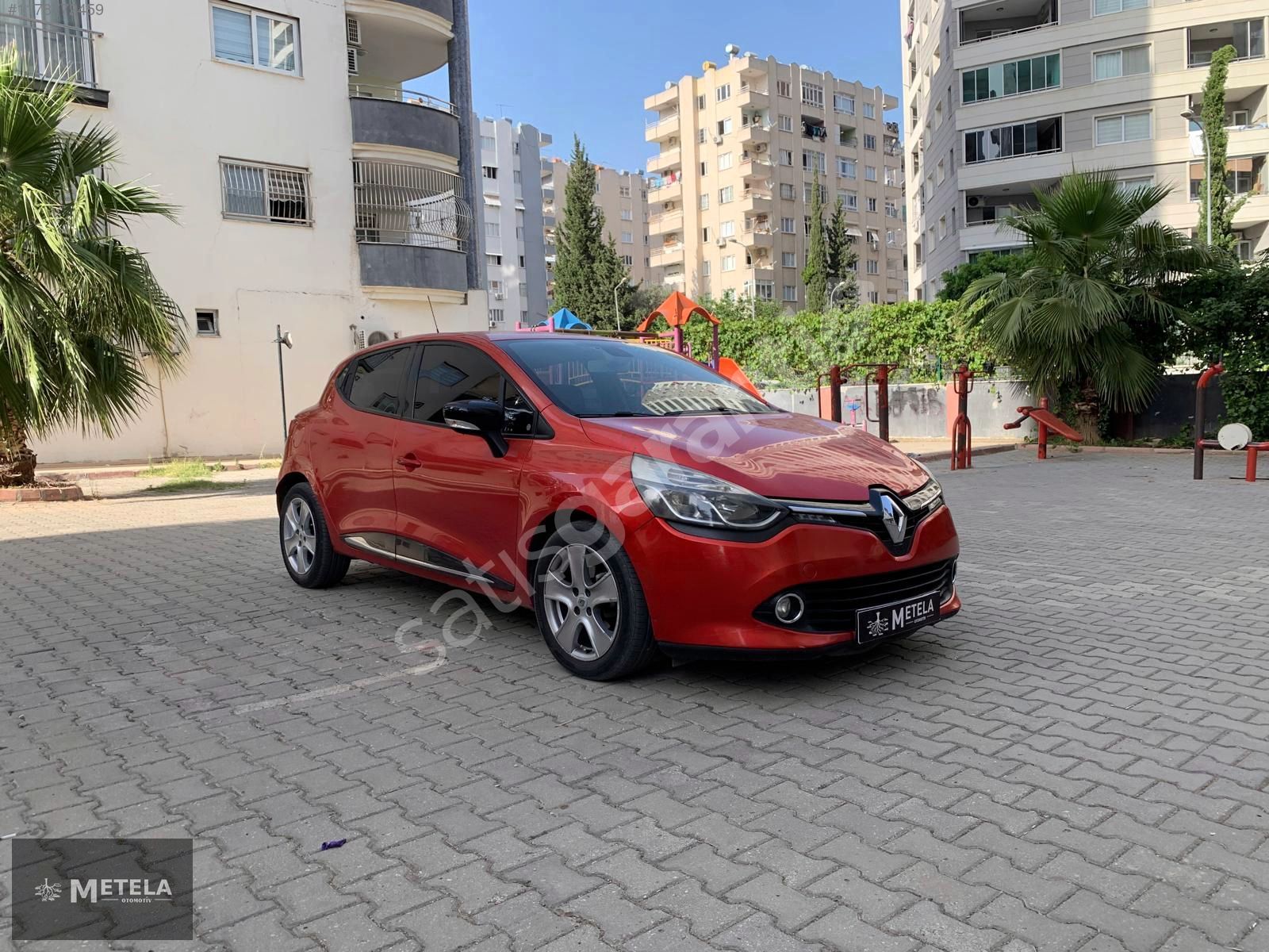 METELA OTOMOTİVDEN OTOMATİK 2013 CLİO 1.2 TURBO İCON BOYASIZ