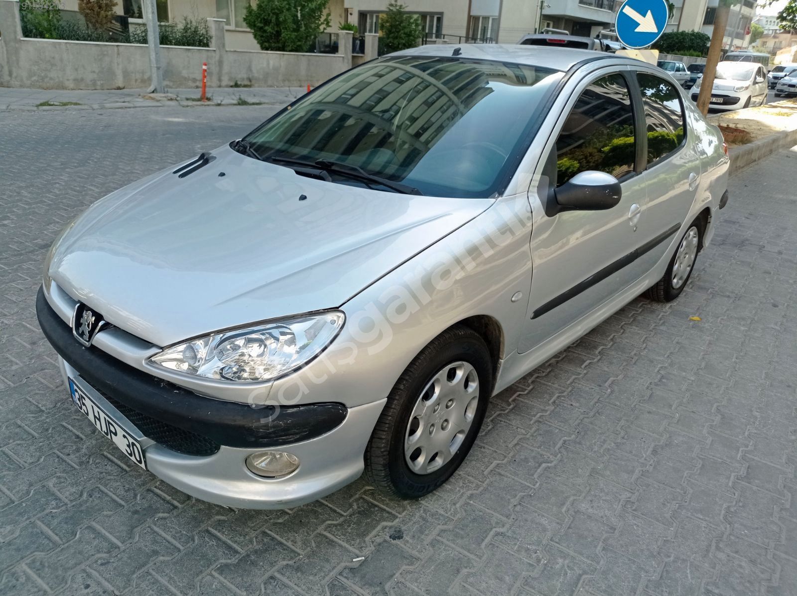TR'DE OLMAYAN FİYATA 2010 MODEL 1.4 LPG'Lİ SEDAN CONFORT KLİMALI