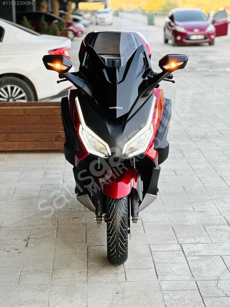 MAHİR AUTO 2023 HONDA FORZA 250 CC HATASIZ