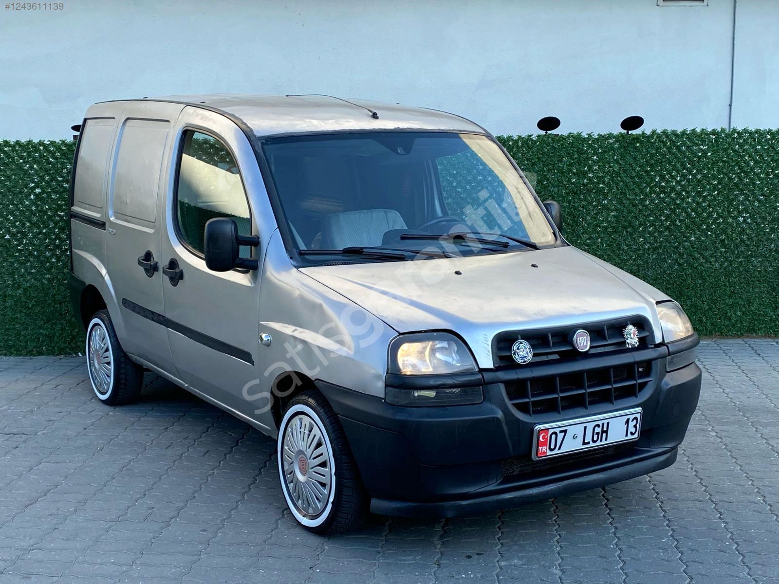 MRL GARAJDAN VADELI YENI MUAYINELI FIAT DOBLO 1.3