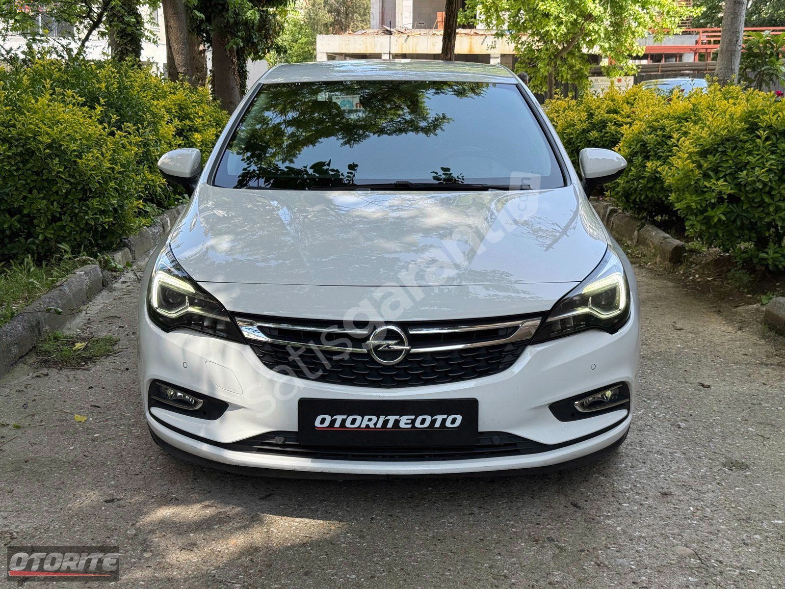 OTORİTE'DEN 2015 OPEL ASTRA 1.6 CDTI EXCELLENCE FULL...