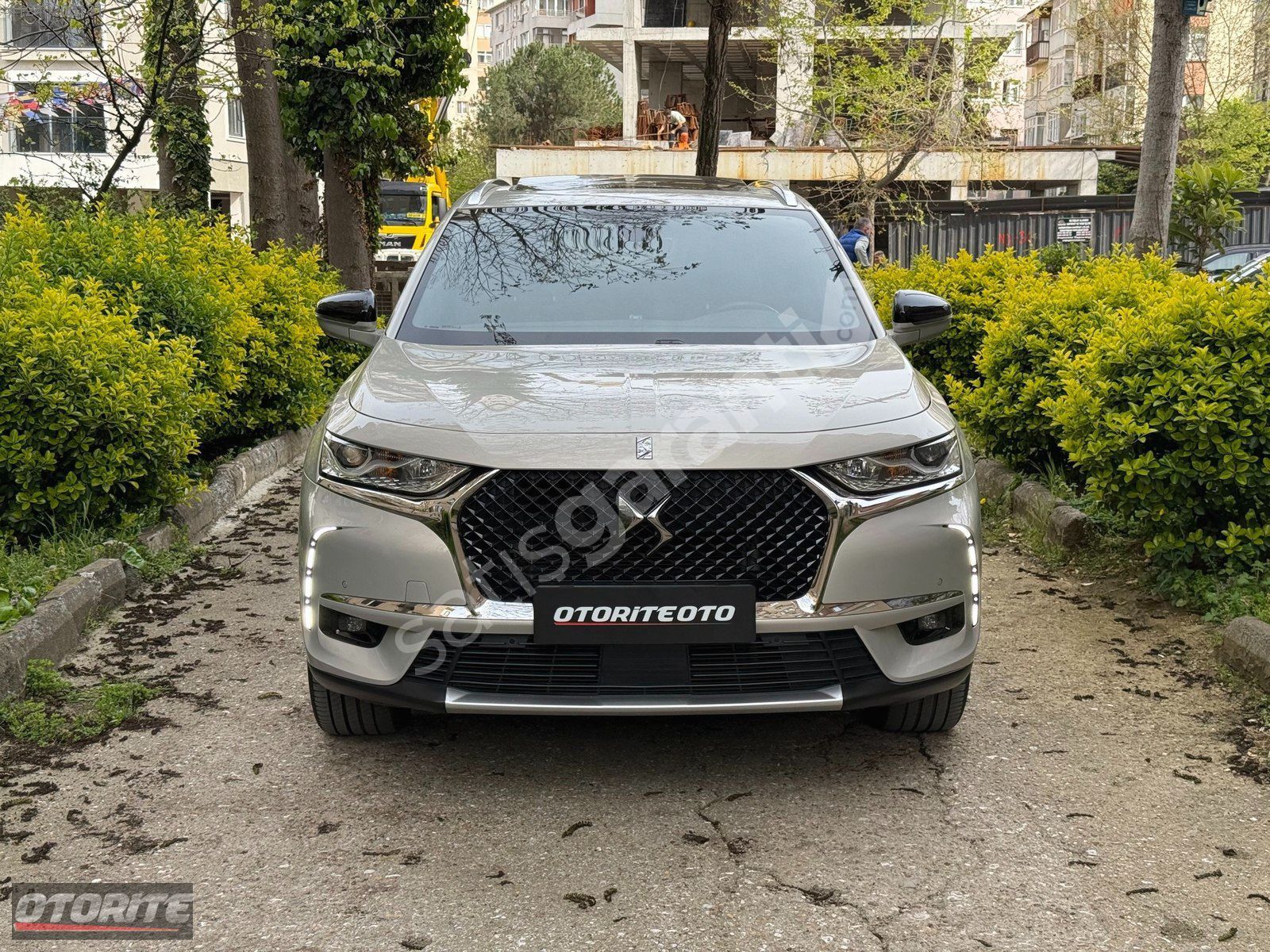 OTORİTE'DEN 2022 DS 7 Crossback 1.5 BlueHDI RİVOLLİ 49.500 KM.