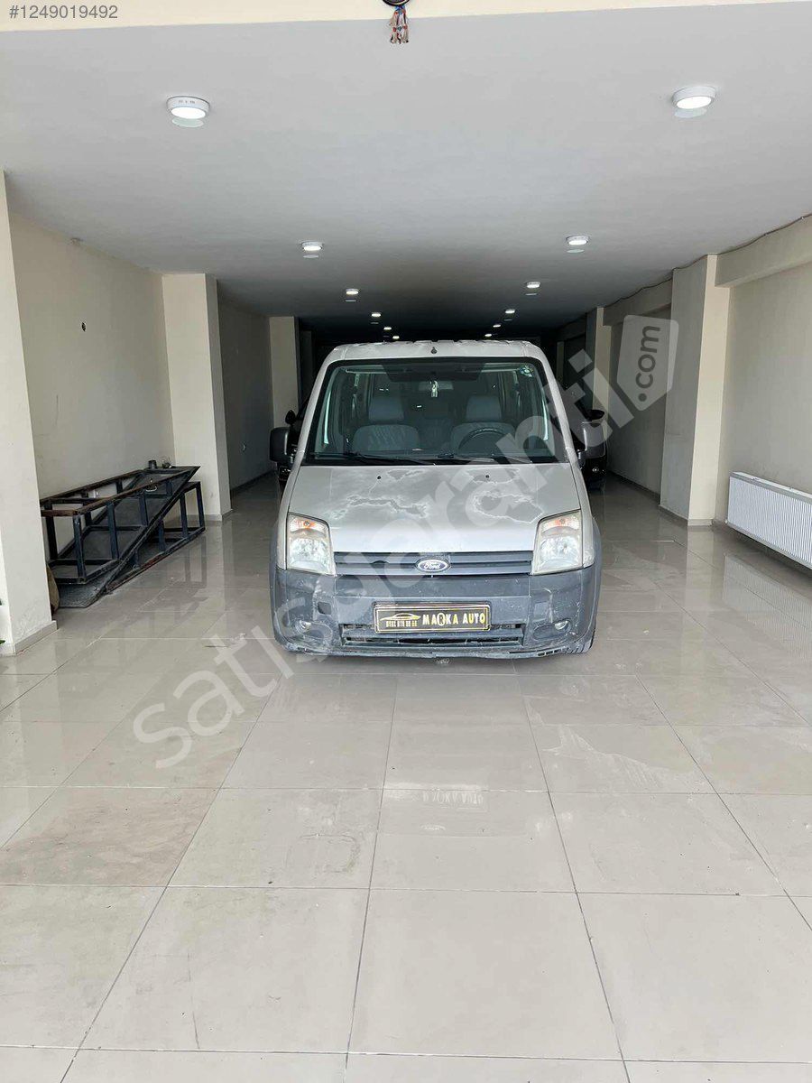 MARKA'DAN 2009 CONNECT 266 KM ORJ DELUXE !