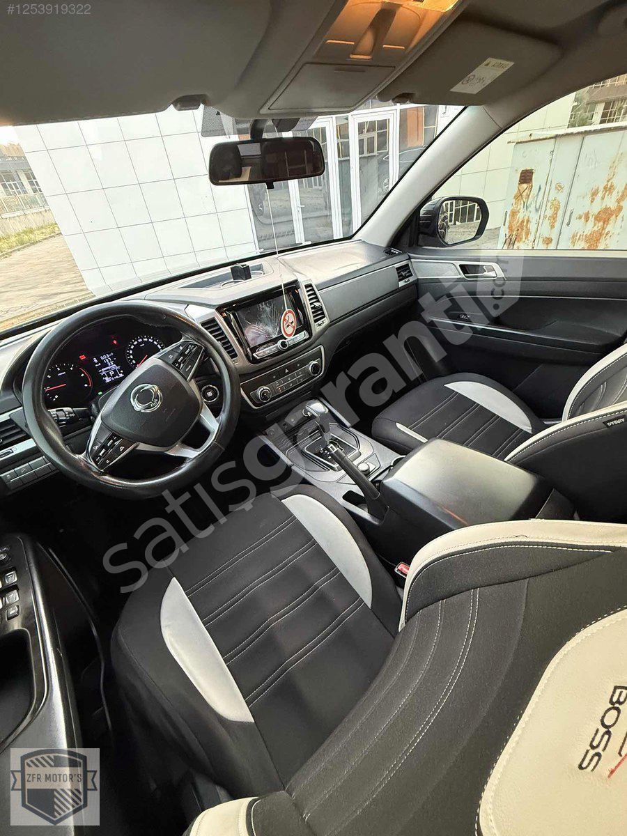 ZFR MOTORS SSANGYONG MUSSO 2.2D 4X4 PLATİNUM DEĞİŞENSİZ