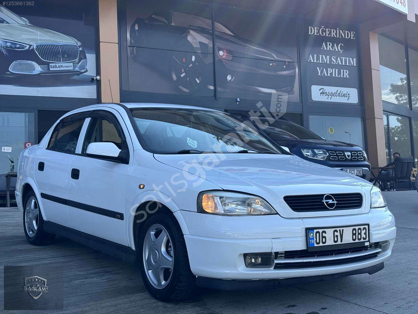 135BİN KM DE HATASIZ SEDAN SERVİS BAKMLI 2PARÇA BOYALI DEĞŞENSİZ