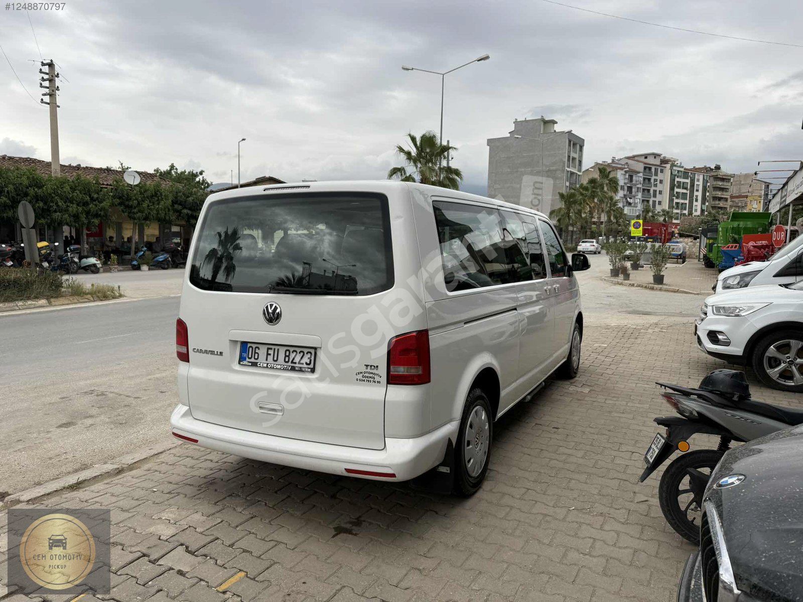 CEM OTOMOTİV DEN VOLSWGEN CAREVELLE 9+1 MİNÜBÜS ÇİFT SÜRGÜ